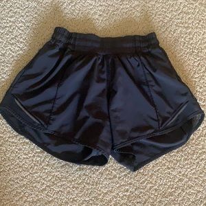 Lululemon woman’s shorts